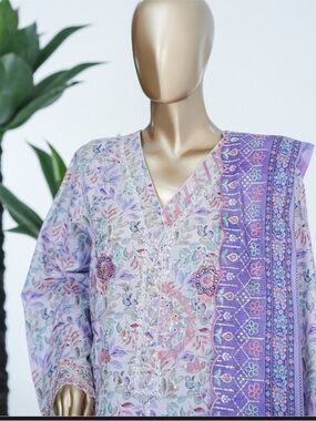 Lavender Floral Embroidered Lawn Suit